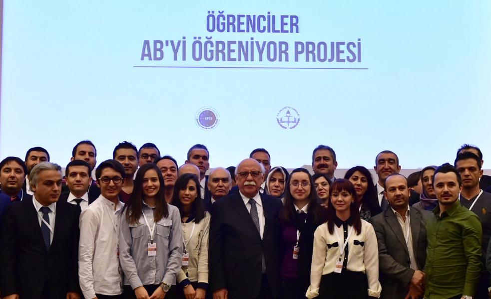 Bakan Avcı, Öğrenciler AB’yi Öğreniyor Projesi Uluslararası Konferansı’na katıldı
